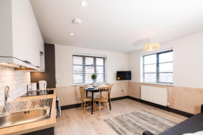 2 Castle Mews